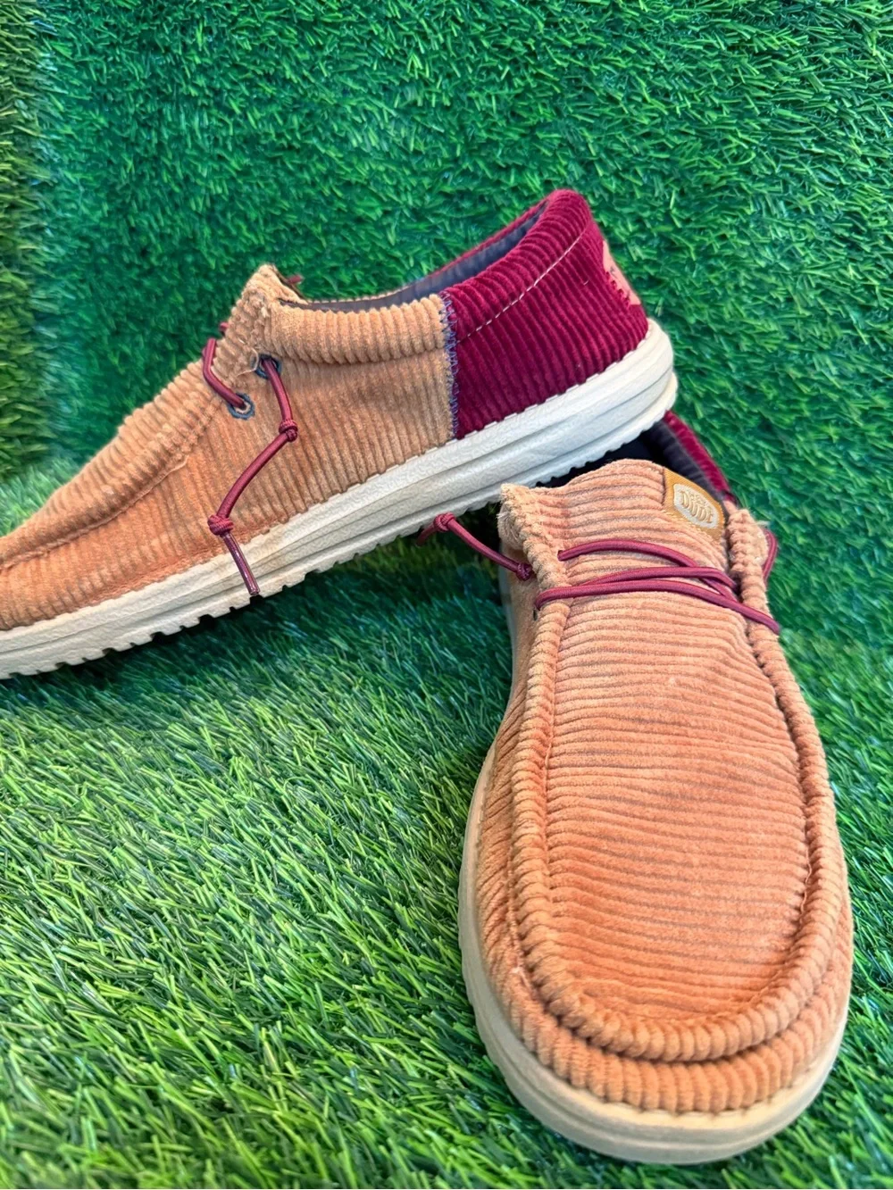 Hey dude Wally funk Men's Corduroy Slip-On Shoes in Rust m8